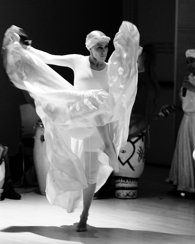"Woumble pou Simbi": Simbi Dance Performance