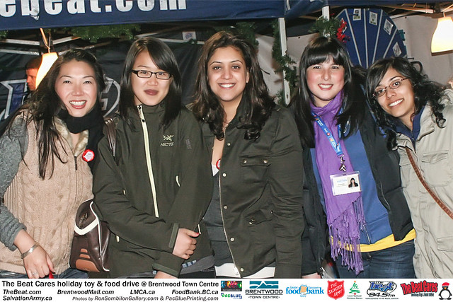 The BEAT CARES holiday food and toy drive at Brentwood Town Centre photos by Ron Sombilon Gallery (676) by Ron Sombilon Gallery