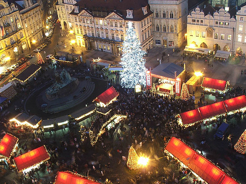 Christmas market, Prague (by: Hynek Moravec, creative commons license)