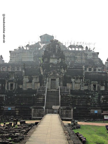 Baphuon temple under rennovation c