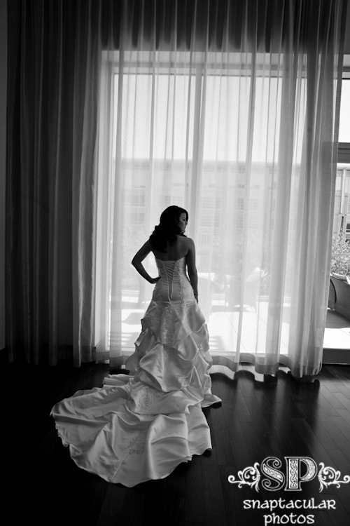 shannon's bridal photos at the hotel sorella city center houston tx
