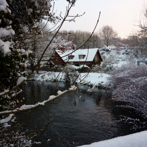Chilham in the snow ~ mill pond