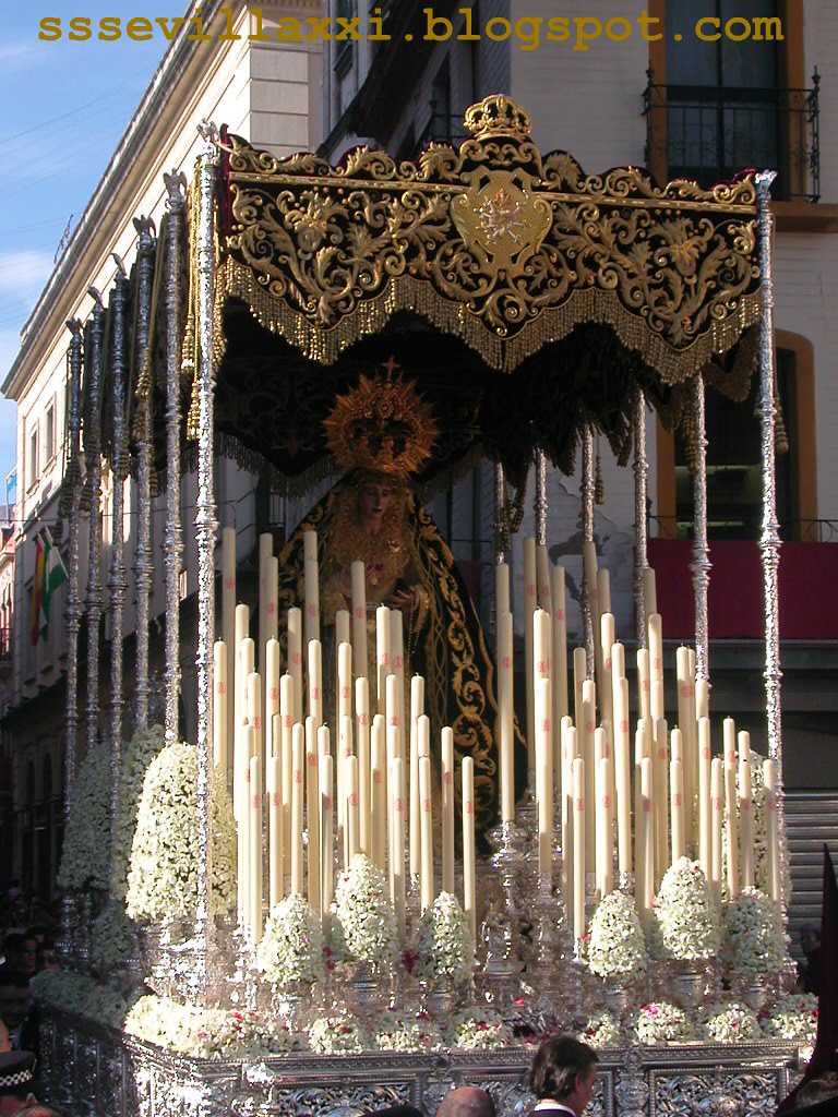 Nuestra Señora de los Dolores. Martes Santo 2004