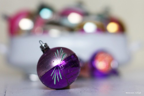 happy purple tuesday ~ the vintage ornament edition