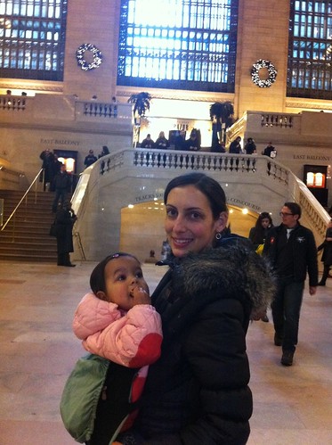 Laila and Anna at Grand Central Stationl
