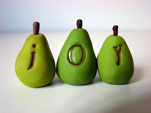 joyful pears