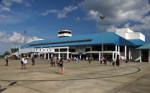 Sân bay Surat Thani