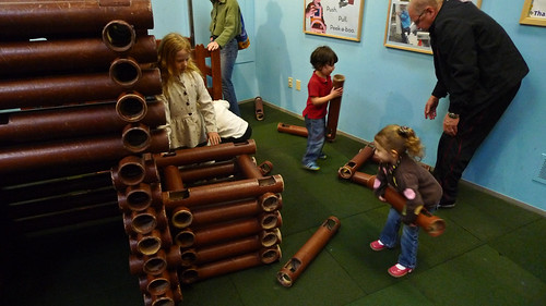 Lincoln Logs Pics. Giant Lincoln Logs