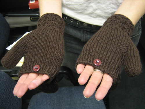 jack in the box mittens open