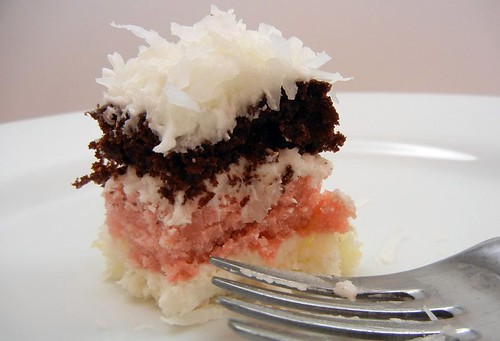 neapolitan layered cupcakes