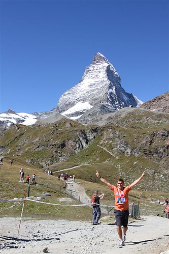 Racing for the Marathon of Zermatt - Students on Bluche campus