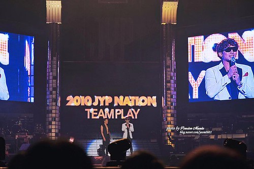 JYP Concert (10)