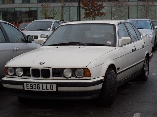 Bmw 525i E34. 1988 BMW 525i E34 Automatic