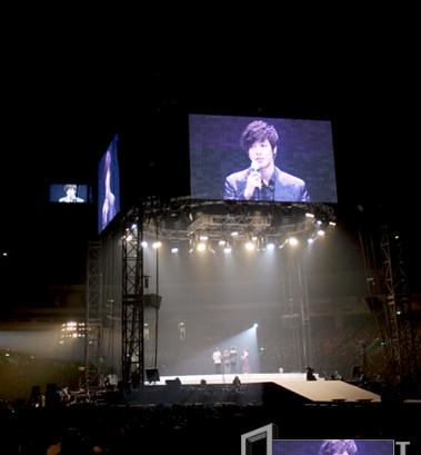 Kim Hyun Joong "Smile Project" in Tokyo Dome Photos [19.01.11]