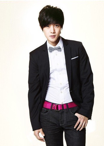 South Korean actor Kim Hyun Joong casual apparel photo _13_