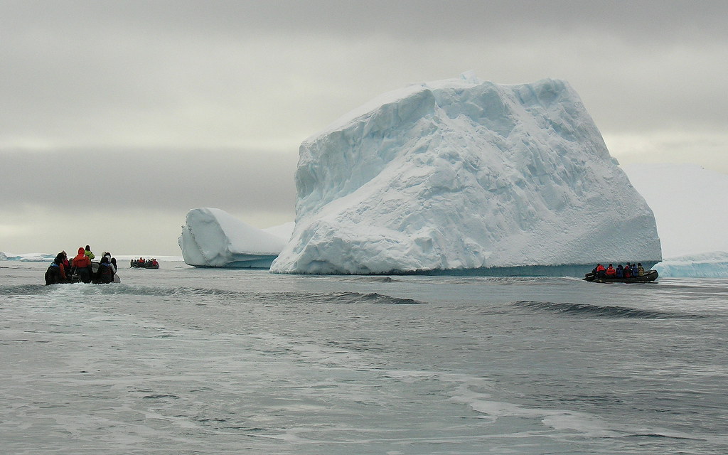 ANTARCTICA2010-289 Pleneau Island Iceberg Alley  南極 Pleneau島冰礁群