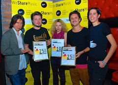 WeShareMusic - Dragan Ambrozic sa nagradjenim izvodjacima