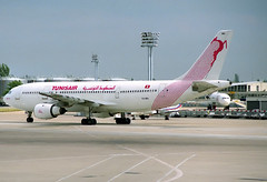 Tunisair A300.B4-203 TS-IMA ORY 16/06/1991