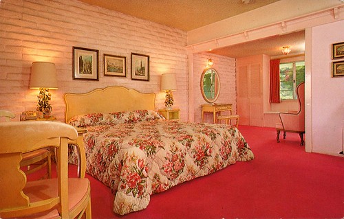 Madonna Inn - Room 118 "The Fabulous Fifties" - San Luis, Obispo
