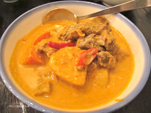 kiki Thai cafe 馬薩曼咖哩牛肉