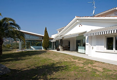 Property exterior - villa for sale near Barcel...