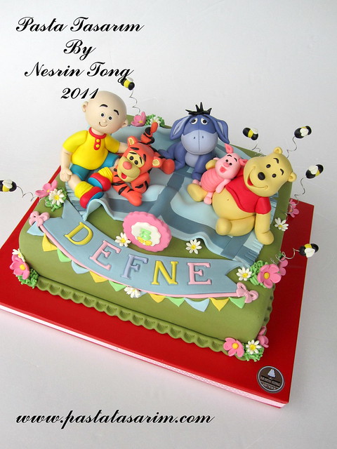 WINNIE THE POOH AND CAILLOU CAKE - DEFNE BIRTHDAY