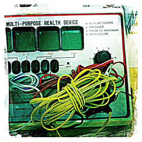 Wires (75/365) by elawgrrl