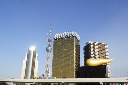 東京スカイツリーとアサヒビール本社とスーパードライホール