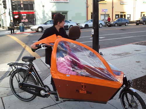 Ginger and her bakfiets