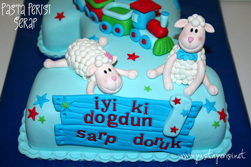 LAMBS CAKE - DORUK 1ST BIRTHDAY