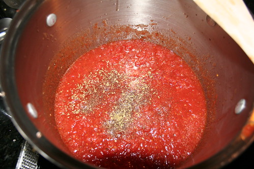 Pomodoro Sauce: Just added oregano 
