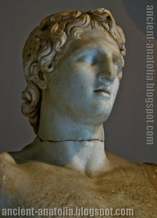 Statue of Alexander the Great in Istanbul Archeological Museum