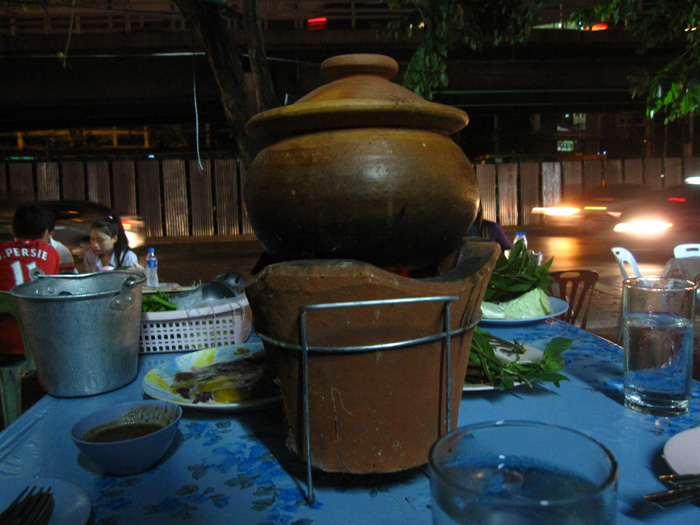 Thai Vegetable Hot Pot