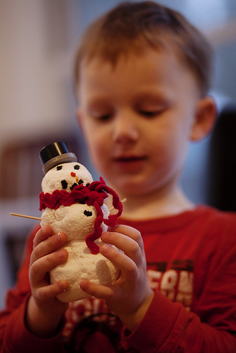 How to build a {soap} snowman