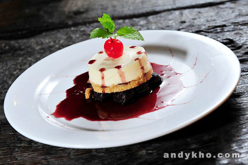 018 Dessert of the day - Dark Cherry Cheese Cake RM13