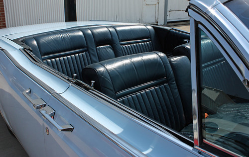 1967 Lincoln Continental Convertible 6 of 13 