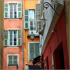 small streets from Nice... by Zé Eduardo...