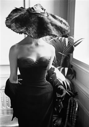 dior_gown_fur_hat 1950s