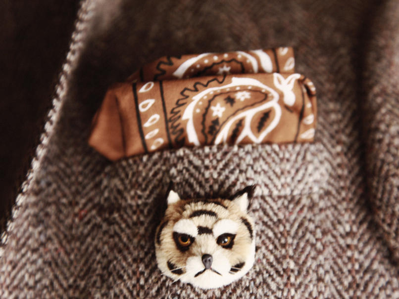 tiger brooch