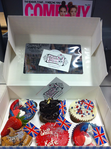 images of royal wedding cupcakes. royal wedding cupcake