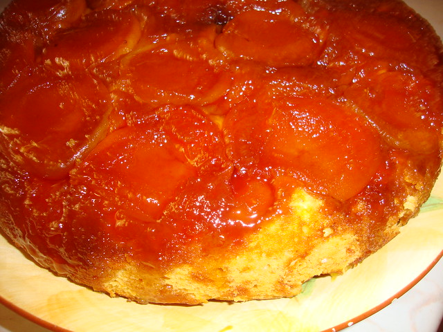apricot upside down cake