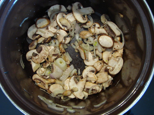 creamy roasted mushroom soup