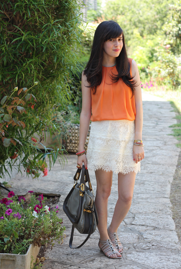 orange_top_lace_skirt4