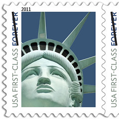 statue-stamp