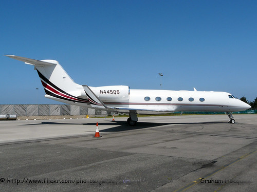 N445QS Gulfstream G450 by Jersey Airport Photography