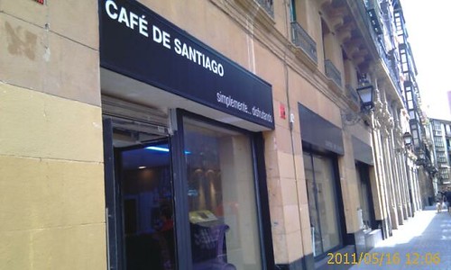Entrada Cafe Santiago Bilbao by LaVisitaComunicacion