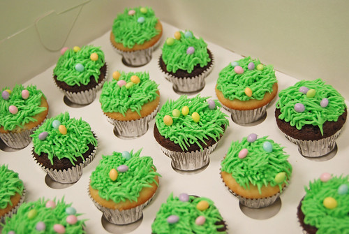 Easter mini cupcakes - grass topped with eggs