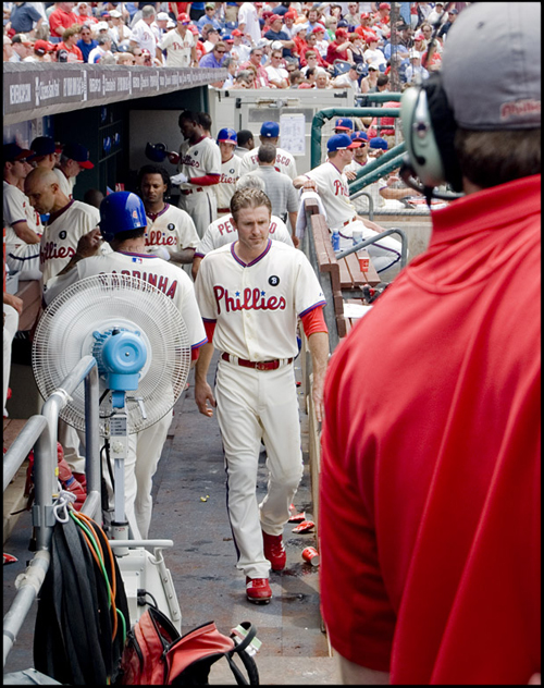 chase-utley-dugout1
