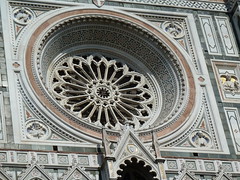Il Duomo facade rose window