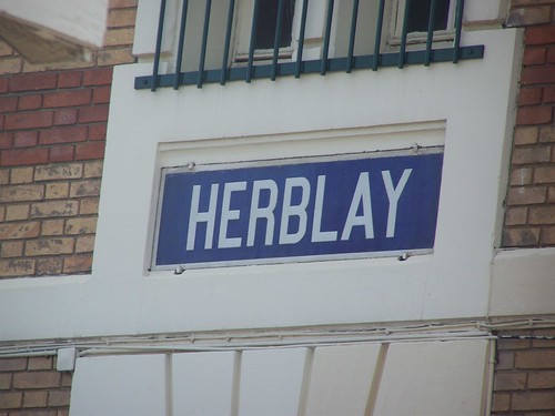 Herblay.